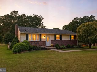 56 Highview Dr, Hanover, PA 17331