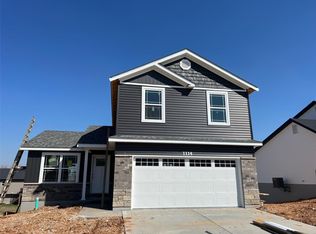 1114 Bronze Dr, Foristell, MO 63348