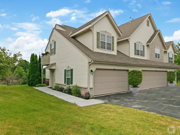 1017 Stratford Ct, Mount Pleasant, WI 53406