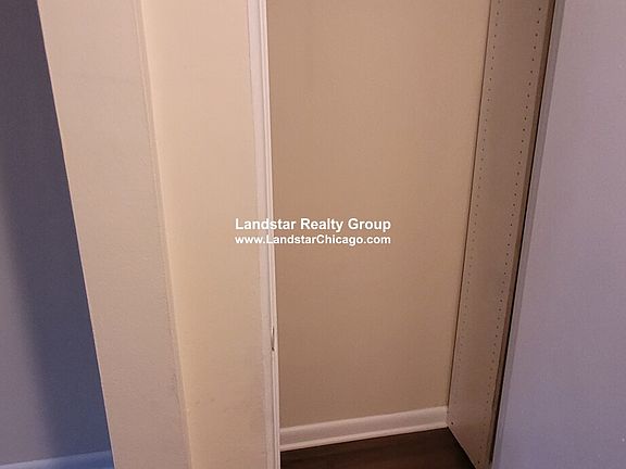 5th image of 8548 Skokie Blvd #H2