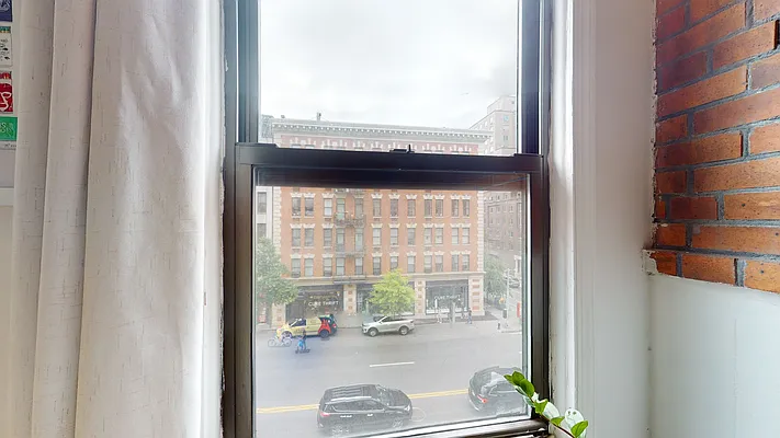 Rented by Bond New York | media 20