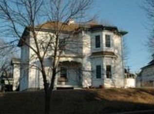 900 S 5th St, Atchison, KS 66002