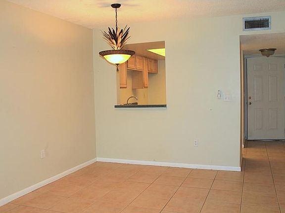 5th image of 4805 Alt 19 APT 315