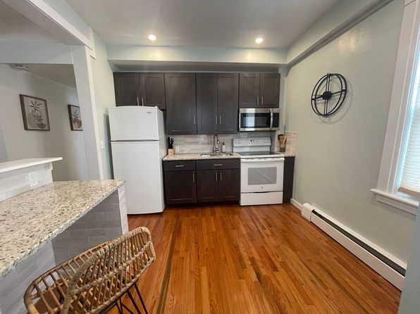 263 2nd St FRONT 1