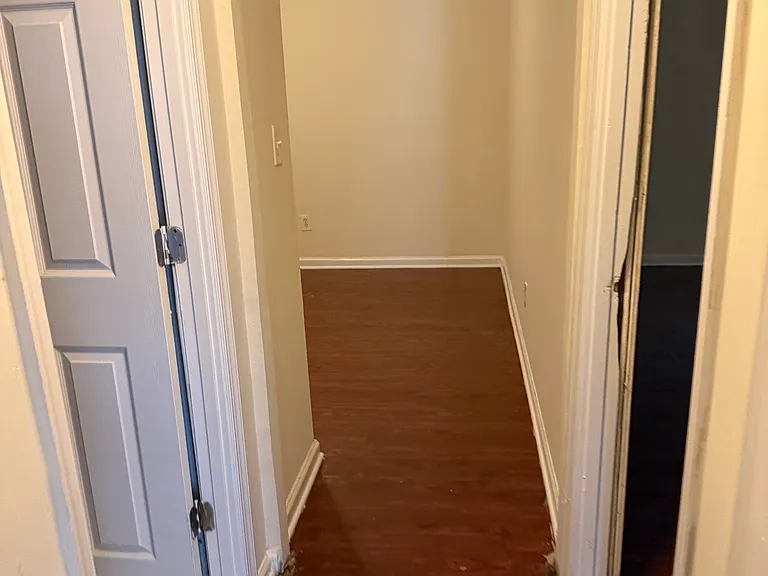 5611 The Alameda #A — Photo 16