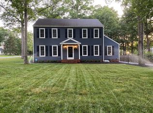 2200 Cranbeck Cir, North Chesterfield, VA 23235