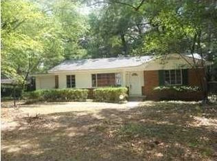 1106 Forest Hill Dr, Mobile, AL 36618