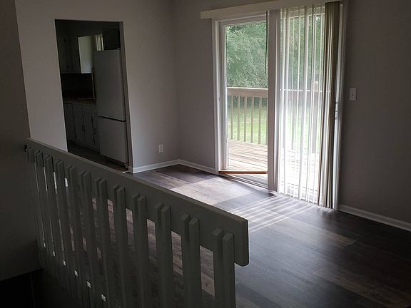 4th image of 5263 Pebble Creek Trl