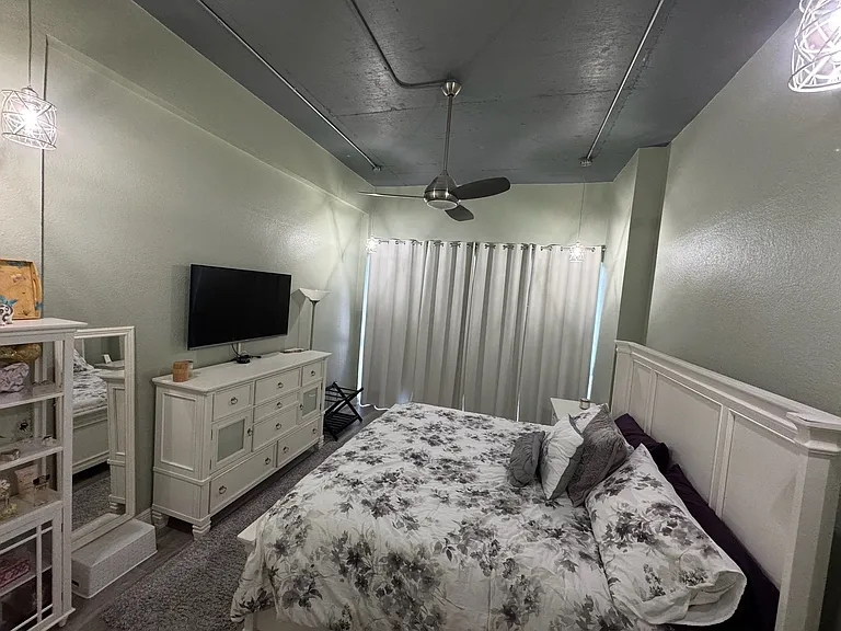 470 3rd St S #911 — Photo 13