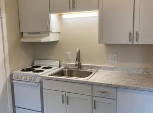 700 College Place Ave #B12, Dobson, NC 27017