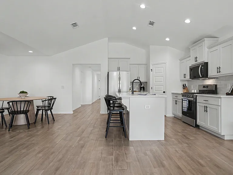 4406 W Van Buren St — Photo 5