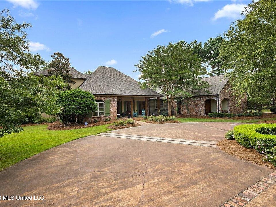 1st image of 341 Johnstone Dr