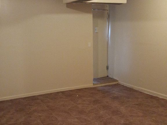 2nd image of 1841 Mohegan Ave #Gf