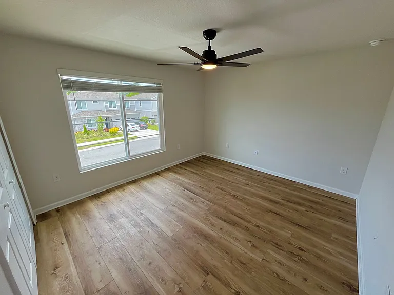 406 Sofia Ln — Photo 20