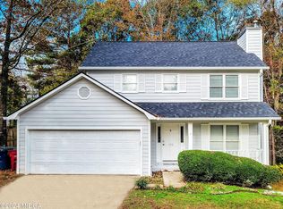 102 Lichelle Ct, Macon, GA 31210