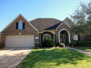 12802 Southern Manor Dr, Pearland, TX 77584