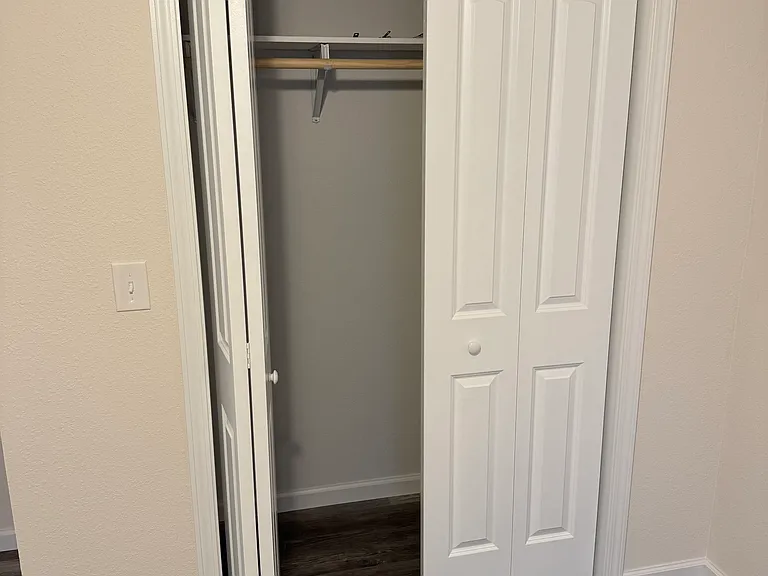 1617-1619-1637 1617ripley160e — Photo 5
