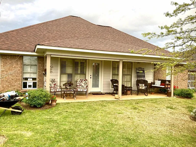 109 Millhouse Dr — Photo 11