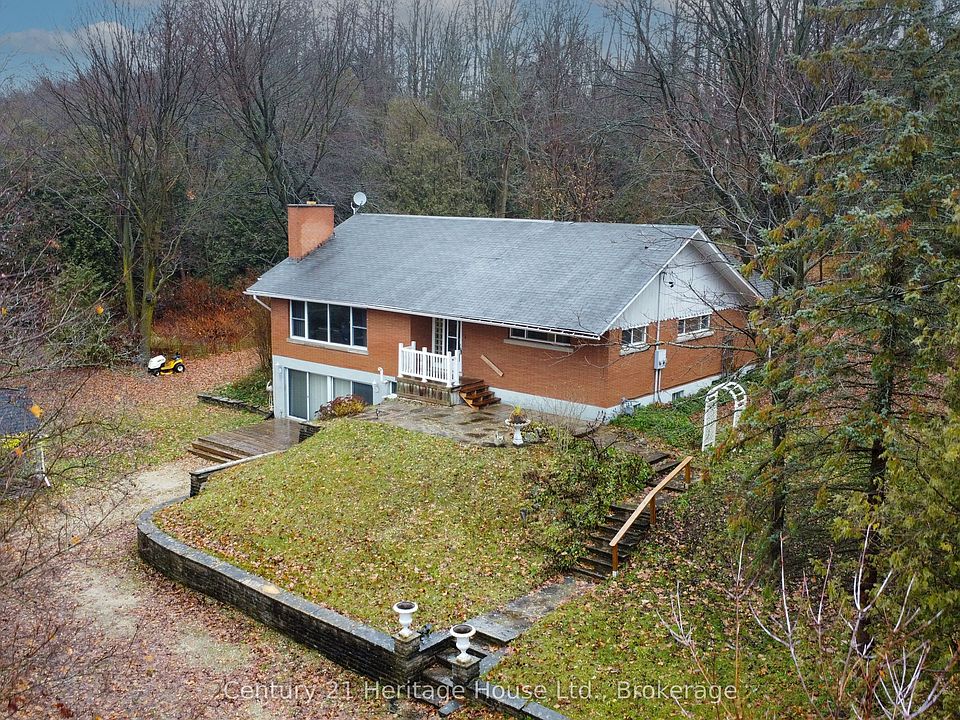 1st image of 252 Durham Rd W