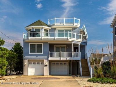 5 E Kirkland Ave, Brant Beach, NJ, 08008