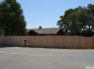 316 Paloma St, Valley Springs, CA 95252