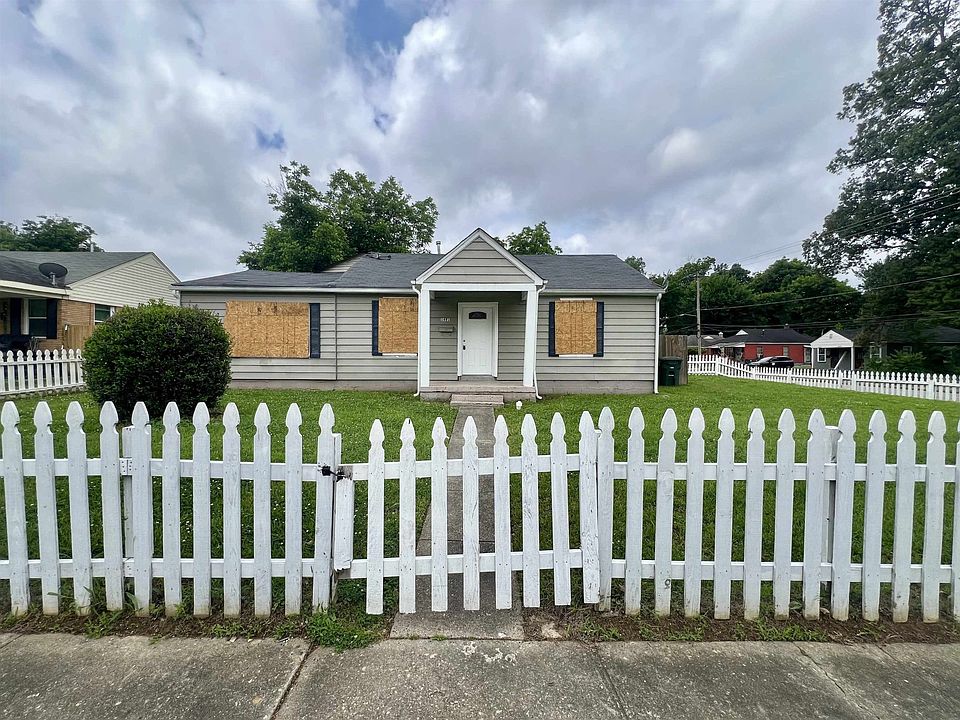 1st image of 1491 Dallas St