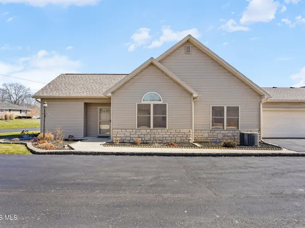 1313 Columbus Ave Unit C, Fostoria, OH 44830