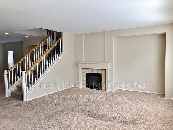 5th image of 44670 Woodvail Ct