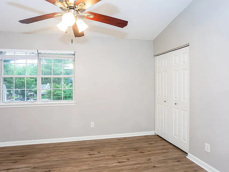 5746 Prescott Ct — Photo 9