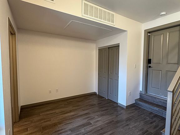 3rd image of 2200 Tremont Pl #10