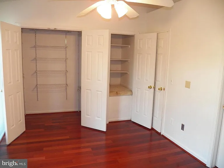 3010 McMaster Ct — Photo 9