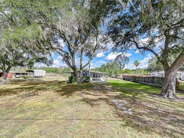 36305 Sunshine Rd, Zephyrhills, FL 33541