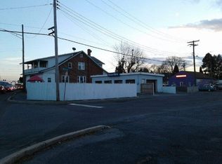411 Muhlenberg St, Reading, PA 19605