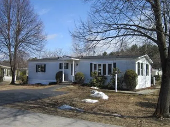 69 Fairfield Dr, Concord, NH 03301