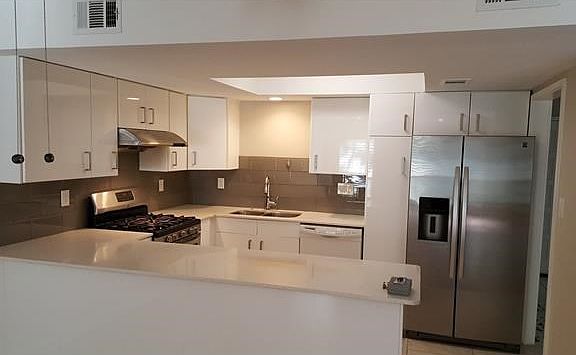 2nd image of 3523 Greystone Dr APT 112