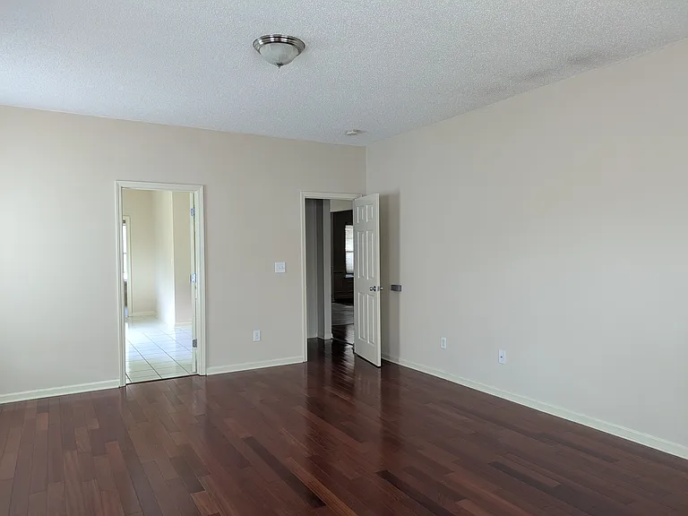 108 Blue Spruce Dr — Photo 15