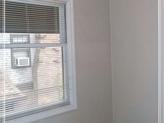 5th image of 108 N Buchanan Ave APT 301