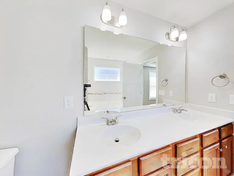 401 Bruce Johnson Rd — Photo 8