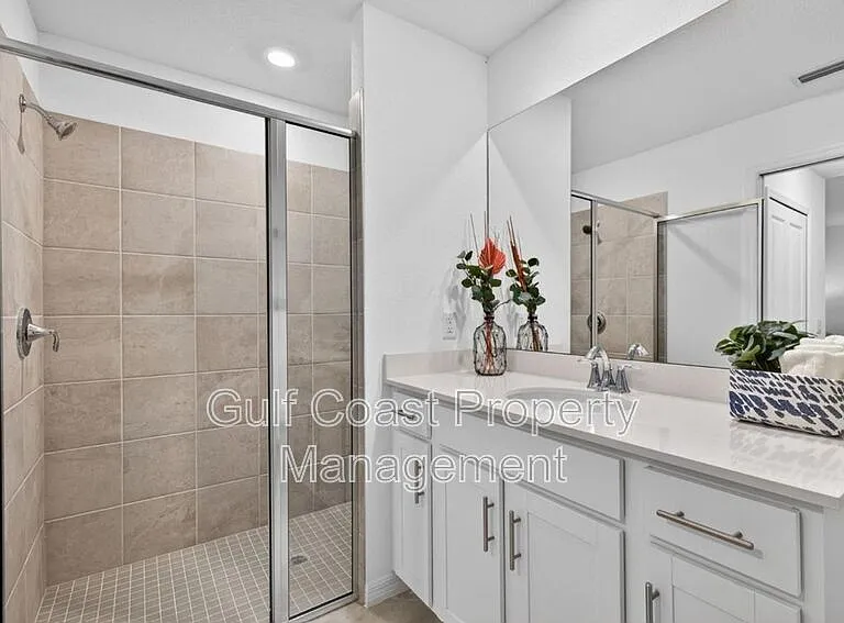 14201 Heritage Landing Blvd #1312 — Photo 21