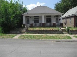 818 24 St, St Joseph, MO 64507