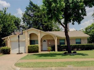 902 S Alexander Ave, Duncanville, TX 75137