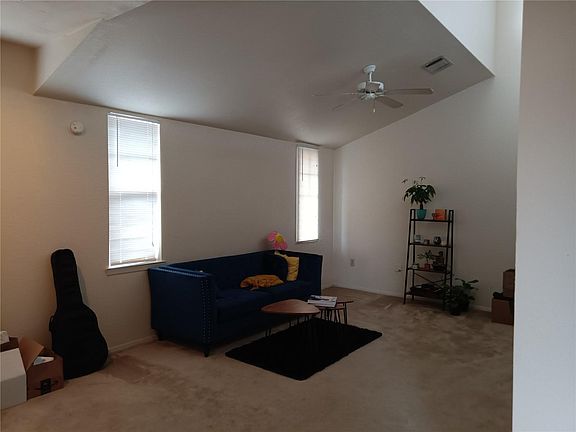 3rd image of 102 Vista Verdi Cir Unit 316