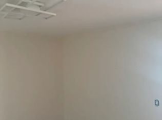 231 Peshine Ave #C, Newark, NJ 07108