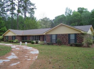 102 Smith Ave, Rincon, GA 31326