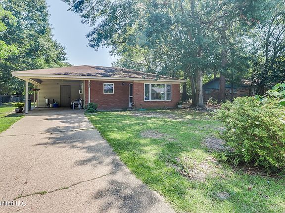 3rd image of 145 Gahan Dr