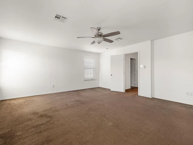 5525 Victory Gallop Dr — Photo 14