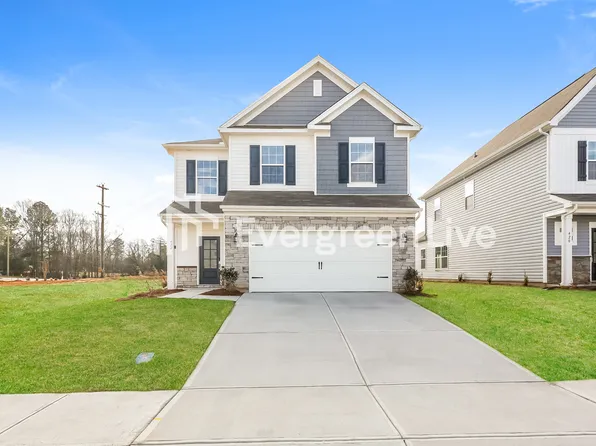424 Lees Corner Ln, Woodruff, SC 29388