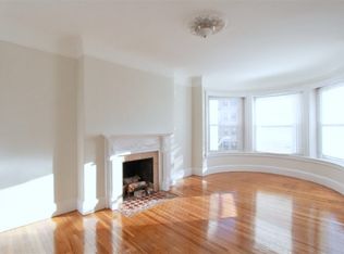 891 Massachusetts Ave APT 8, Cambridge, MA 02139