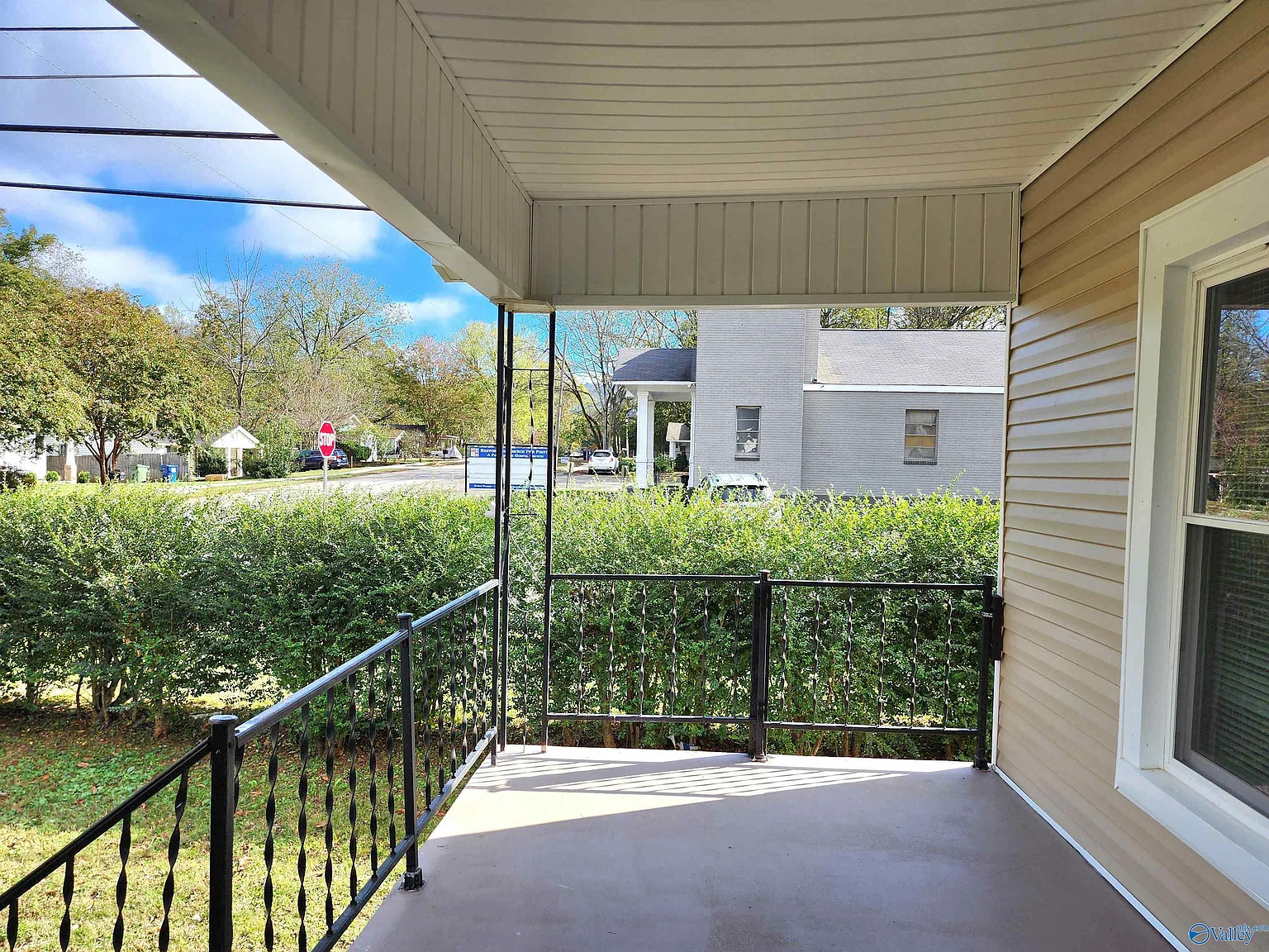2 bed, 1.0 bath, 1101 sqft, $1,250 — Photo 4