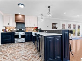 927 Country Club Est, Glasgow, KY 42141